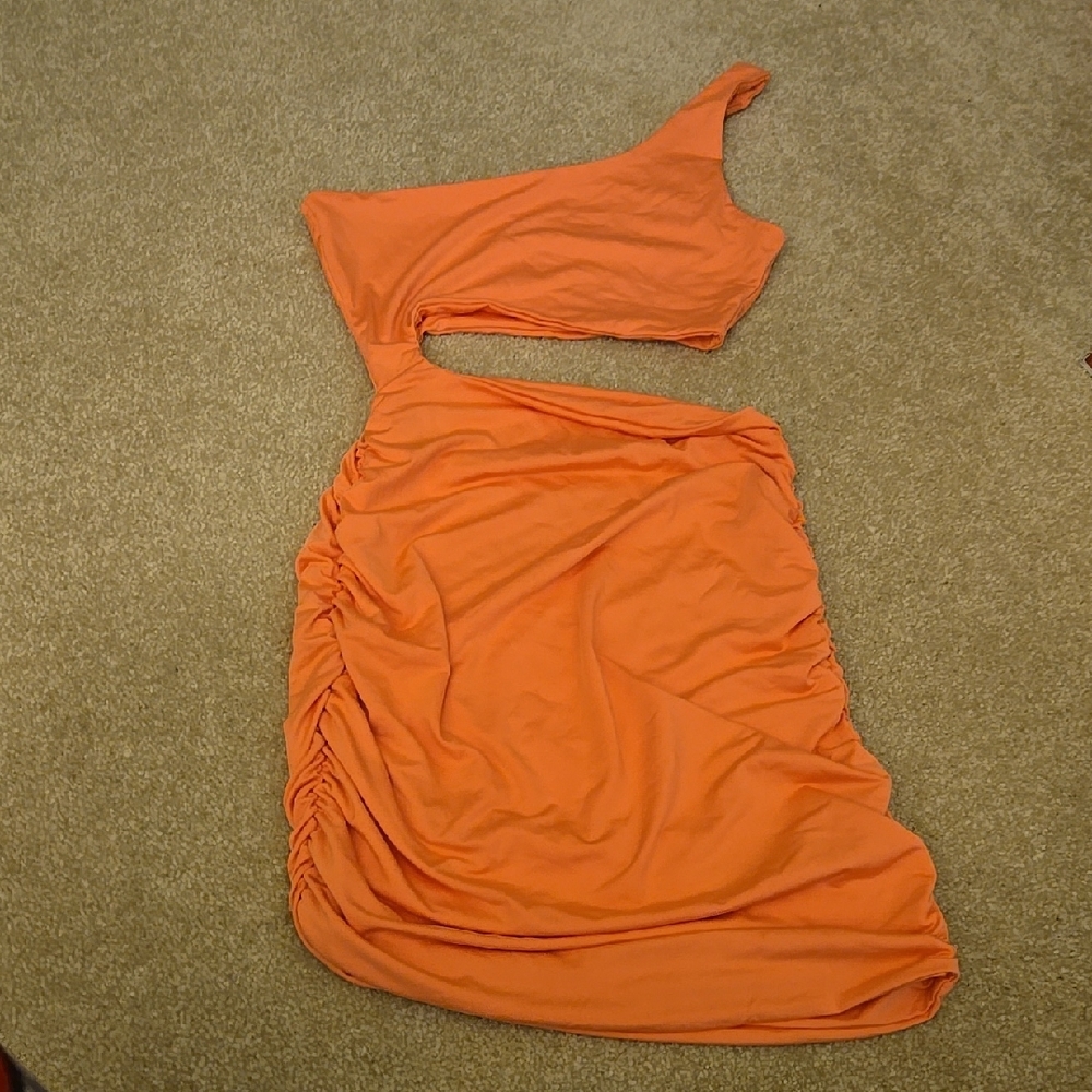 Elegant Orange One-Shoulder Dress
